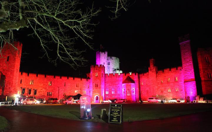 Peckforton Castle Tarporley Quarto foto